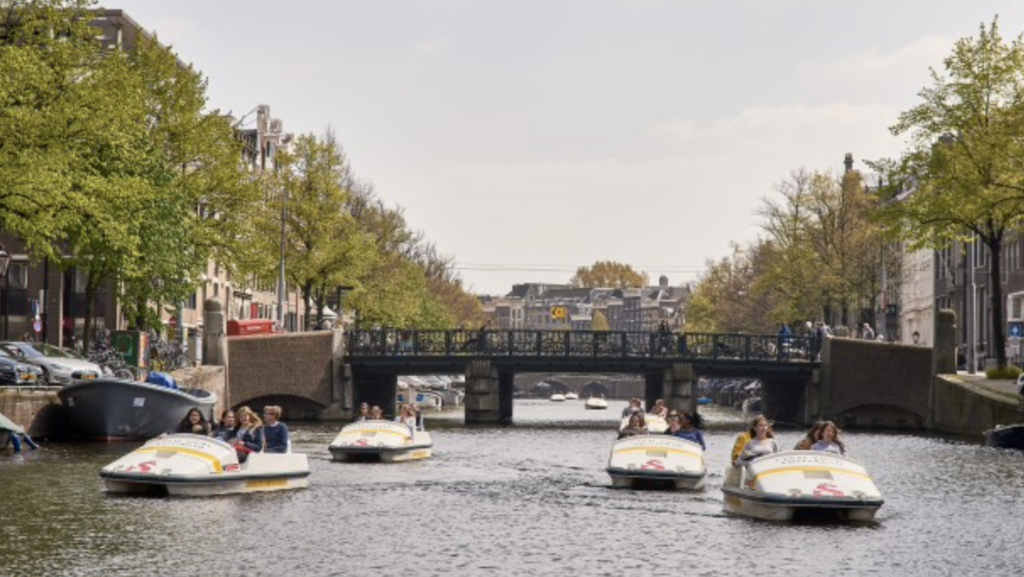 waterfietsen amsterdam